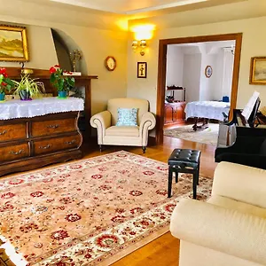 The Sunshine House-free Parking *** Vancouver